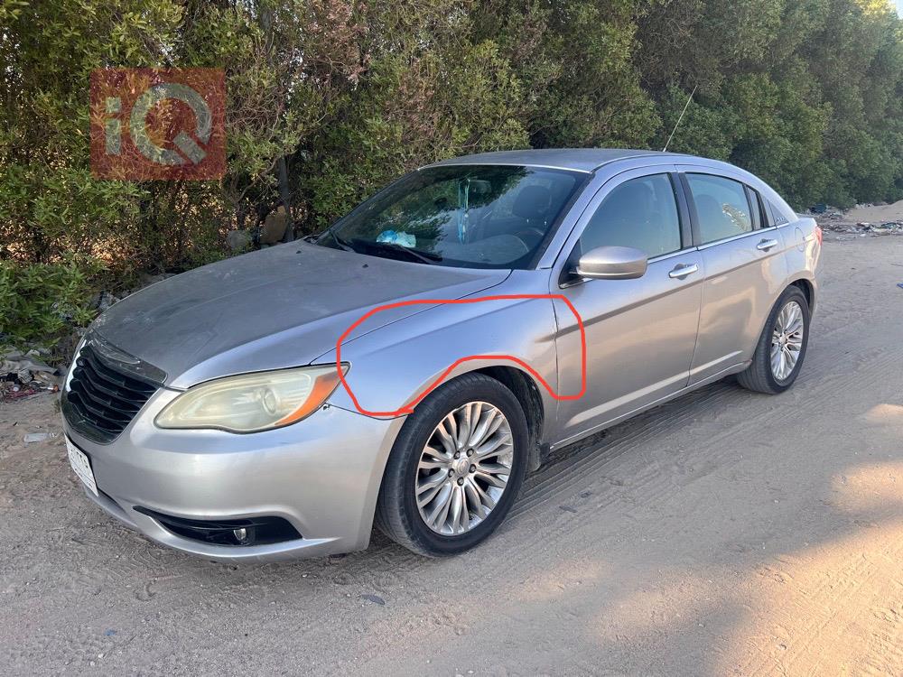 Chrysler 200